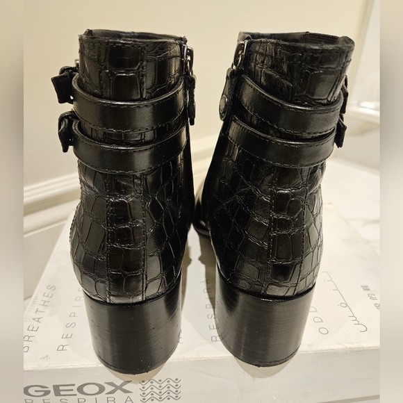 Geox Respira Women's Boots - Picture 5 of 7